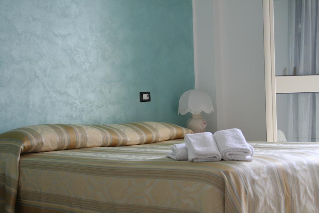 Bed And Breakfast Cirelli Scalea Room photo